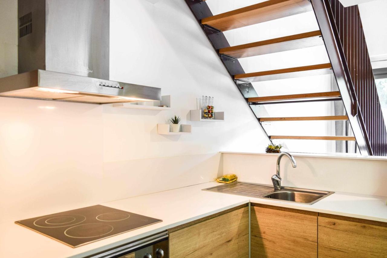 Loft Besalu Alojamiento Centrico Y Acogedor Ngoại thất bức ảnh