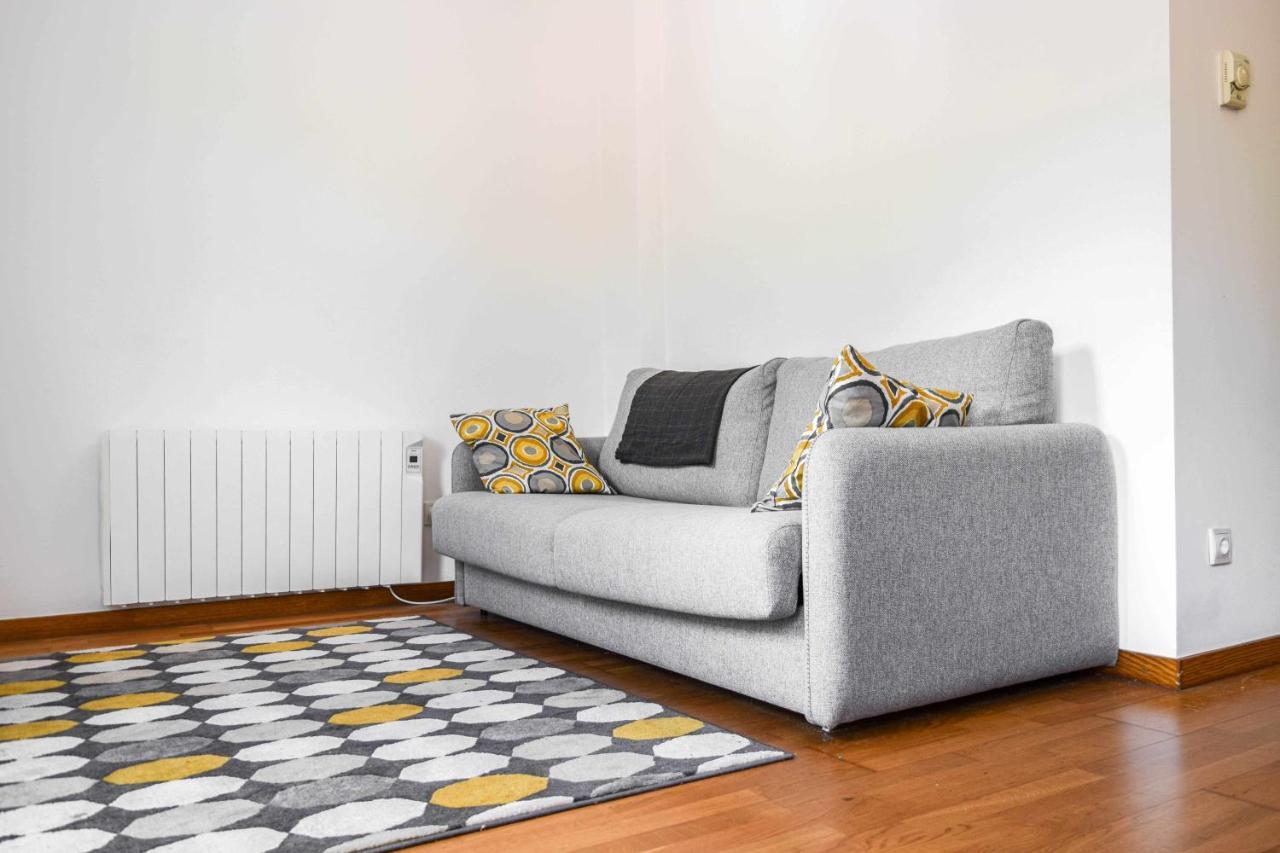 Loft Besalu Alojamiento Centrico Y Acogedor Ngoại thất bức ảnh