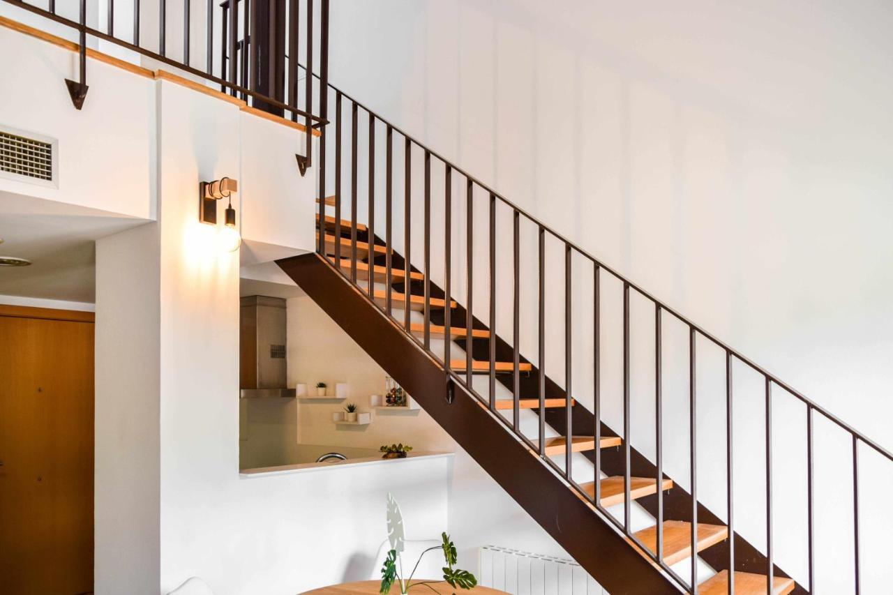 Loft Besalu Alojamiento Centrico Y Acogedor Ngoại thất bức ảnh