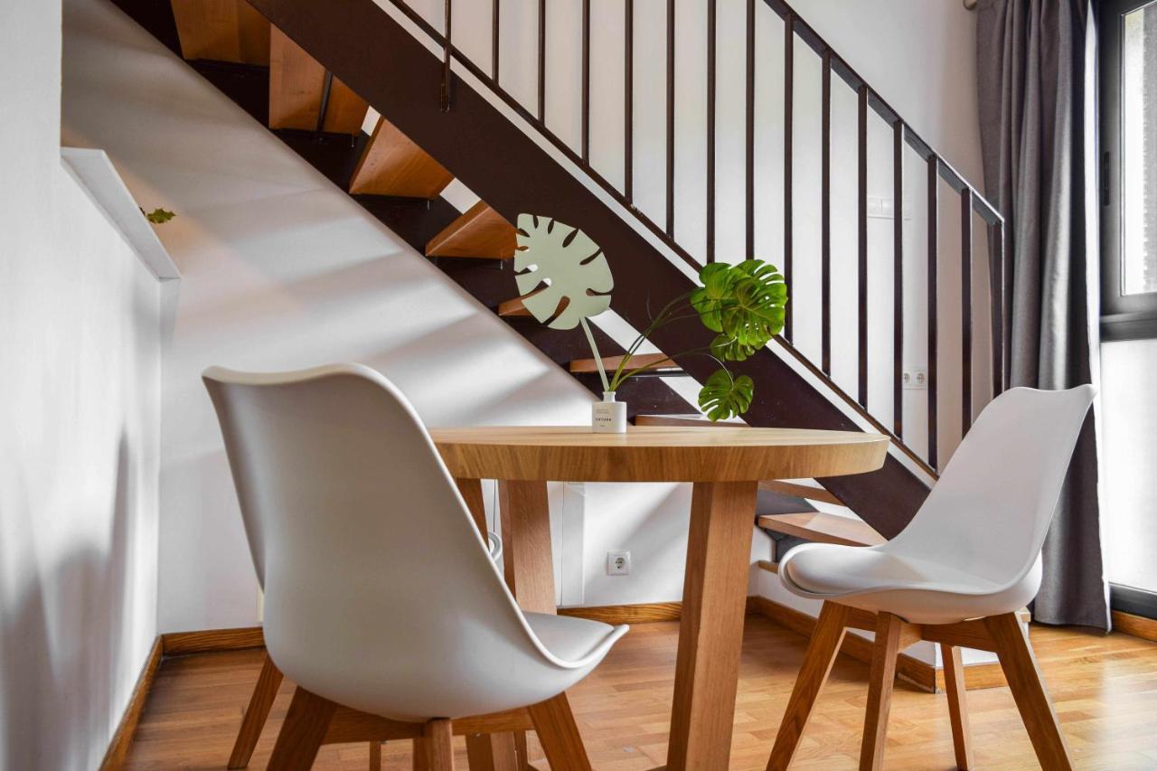 Loft Besalu Alojamiento Centrico Y Acogedor Ngoại thất bức ảnh